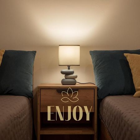 Enjoy Flat By Tonsdeverde Braga Eksteriør bilde