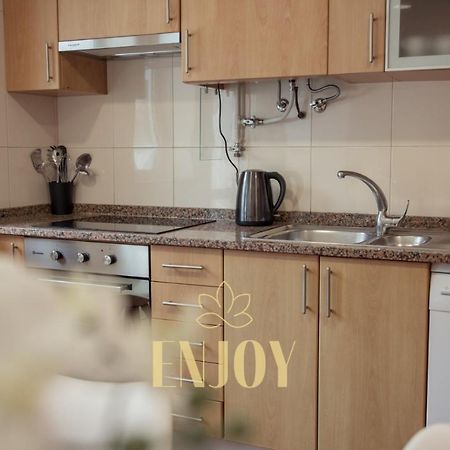Enjoy Flat By Tonsdeverde Braga Eksteriør bilde