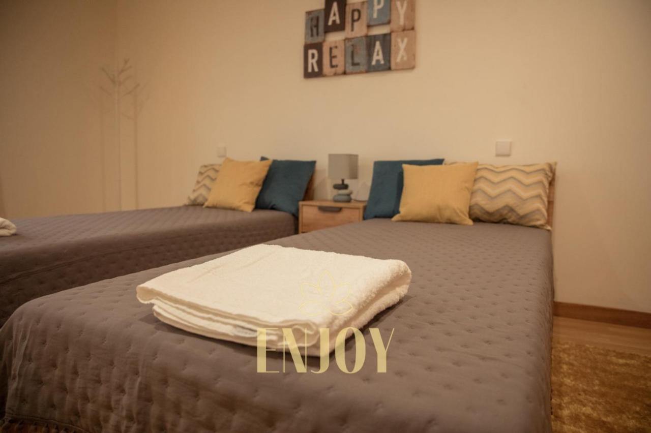 Enjoy Flat By Tonsdeverde Braga Eksteriør bilde