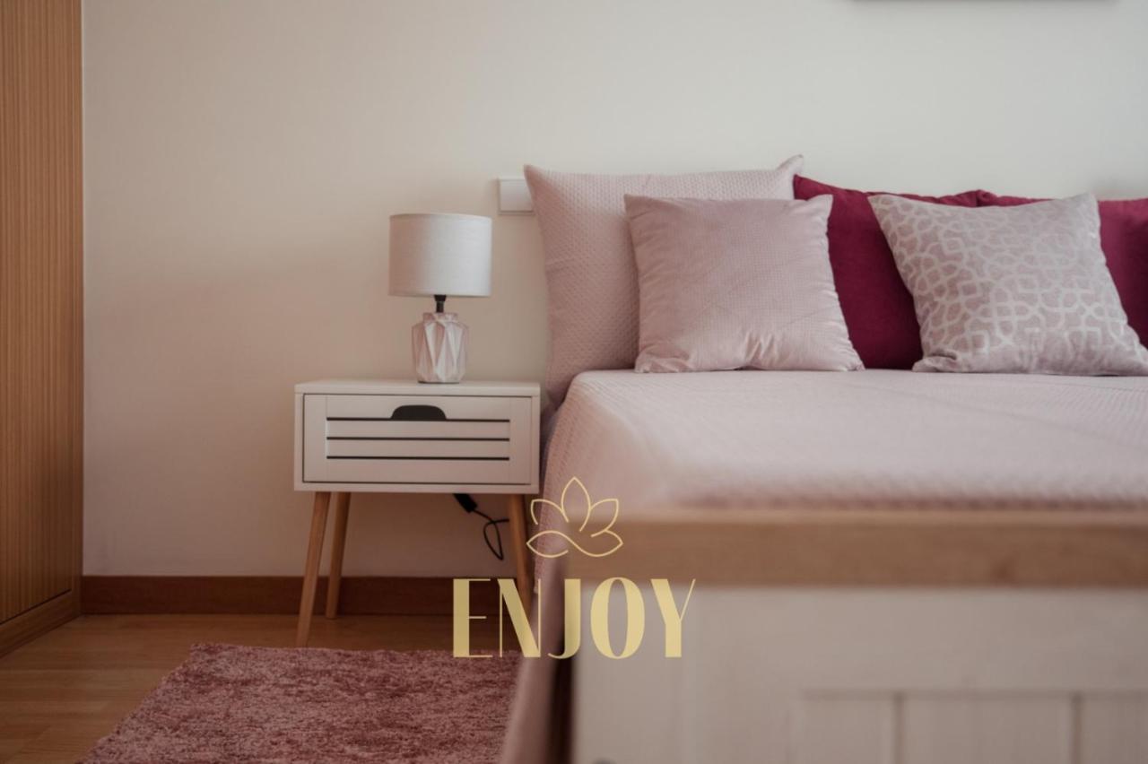 Enjoy Flat By Tonsdeverde Braga Eksteriør bilde